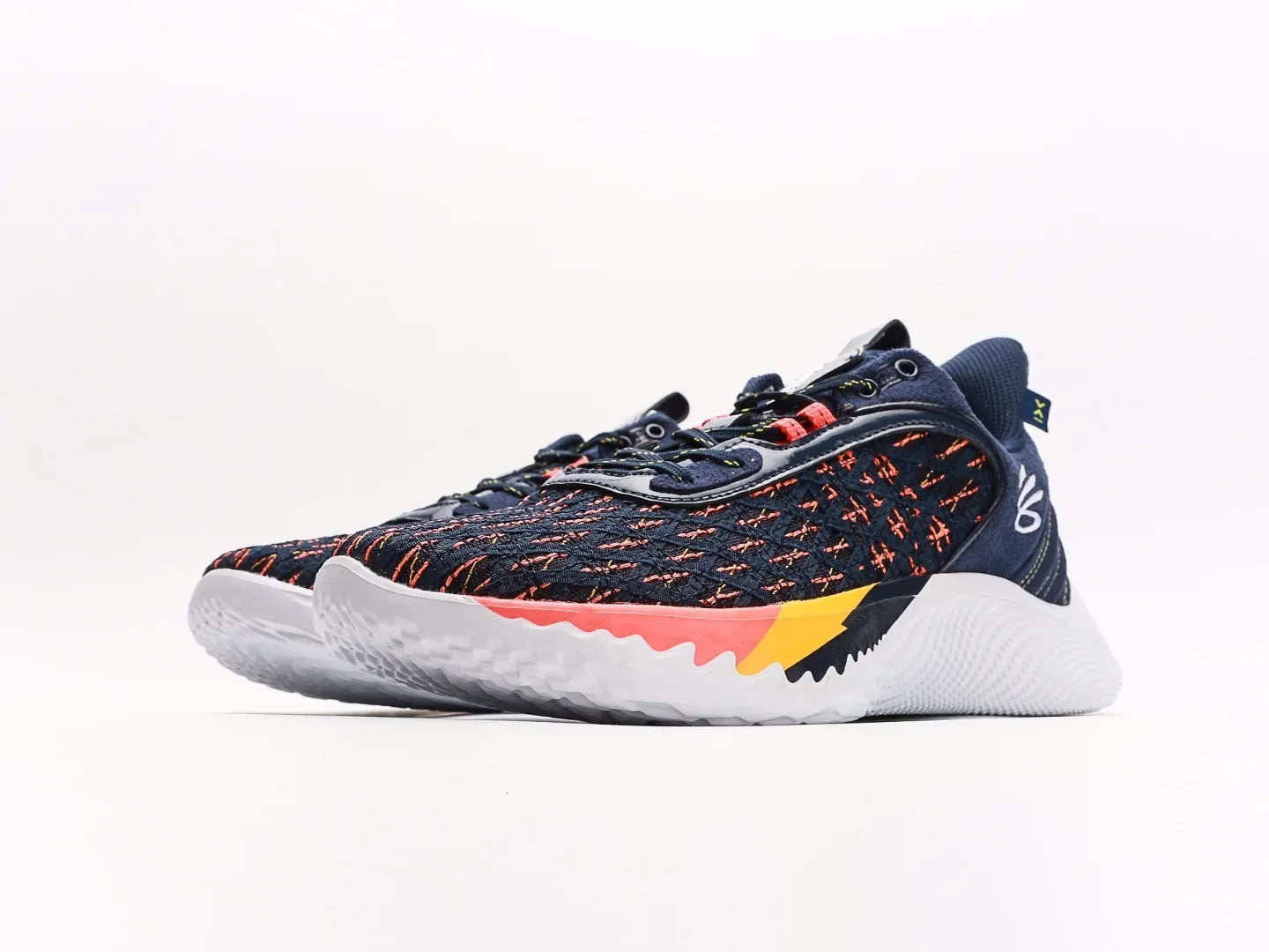 ARMOUR Curry 9th Nine Runner Cushioning Flow Athletic