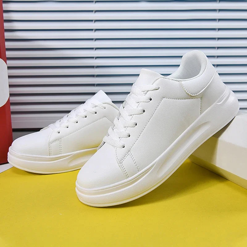 Casual Outdoor Shoes /  Jogging Trekking White