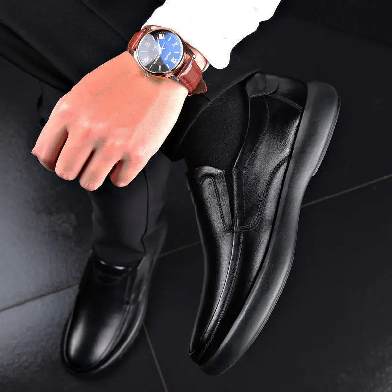 New Black Shoes / Loafers Breathable / Soft Moccasins / High Quality / Casual PU Leather Boat Shoes